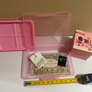 Pink Craft Box with clay bead spinner for bracelets or jewelry, beads and charms